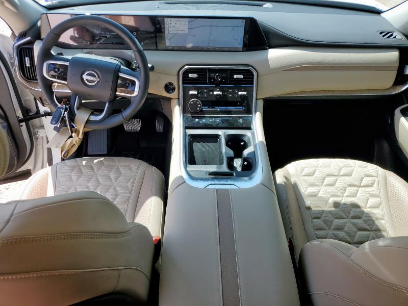 JN8AY3EA4S9001638 - 2025 NISSAN ARMADA PLATINUM 白色 照片 8