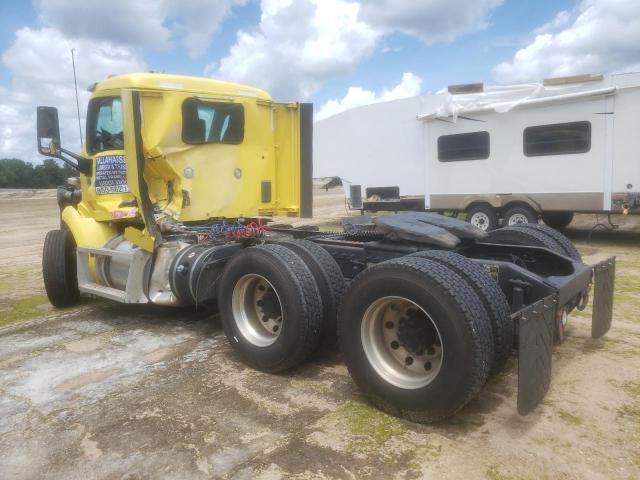 1XPBDP9X4JD439877 - 2018 PETERBILT 579 YELLOW photo 3