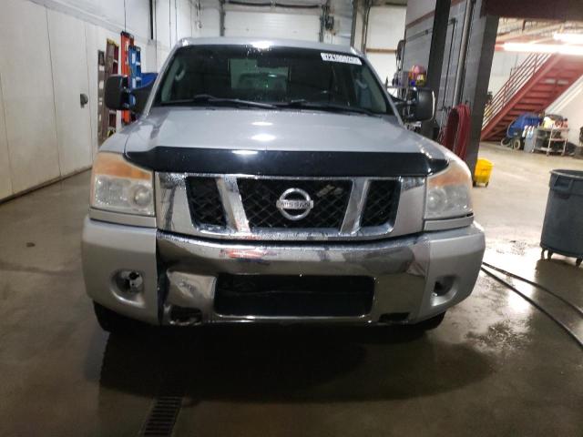 1N6AA0EC2AN308356 - 2010 NISSAN TITAN XE 银色 照片 5