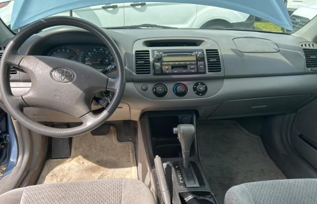 4T1BE32K62U625830 - 2002 TOYOTA CAMRY LE BLUE photo 9