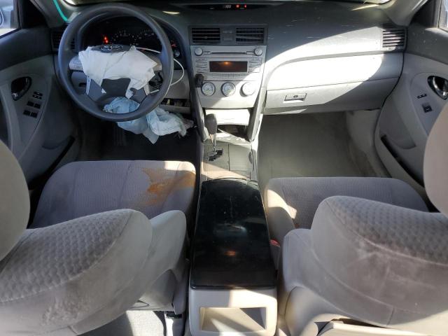 4T4BF3EK4BR106225 - 2011 TOYOTA CAMRY BASE SILVER photo 8