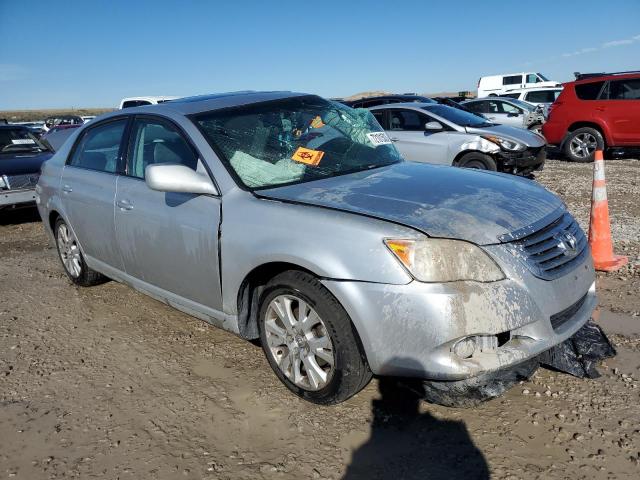 4T1BK36B28U308476 - 2008 TOYOTA AVALON XL SILVER photo 4