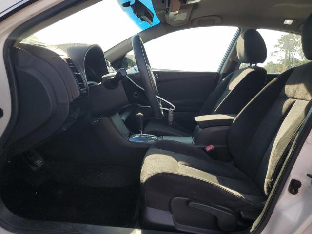 1N4AL2AP2BN440459 - 2011 NISSAN ALTIMA BASE WHITE photo 7