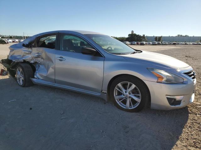 1N4AL3AP0FC213889 - 2015 NISSAN ALTIMA 2.5 SILVER photo 4