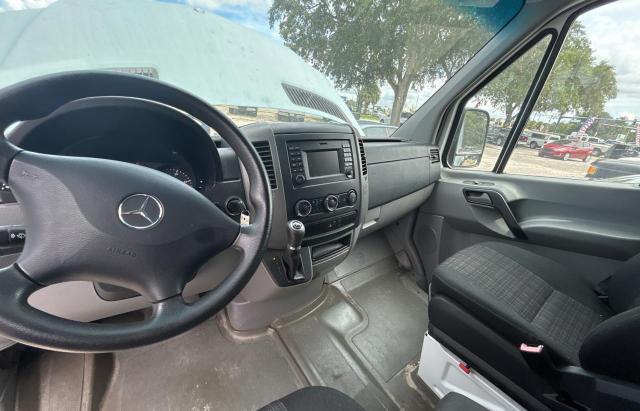 WD3PE7DC4E5864096 - 2014 MERCEDES-BENZ SPRINTER 2500 BLUE photo 9