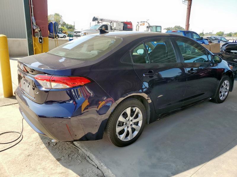 5YFEPMAEXNP370243 - 2022 TOYOTA COROLLA LE 蓝色 照片 3