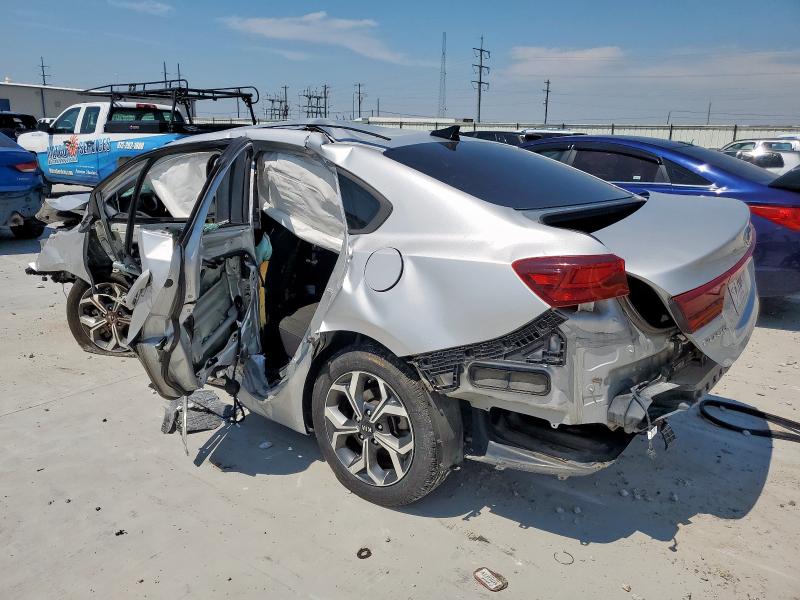 3KPF24AD3LE212934 - 2020 KIA FORTE FE SILVER photo 2