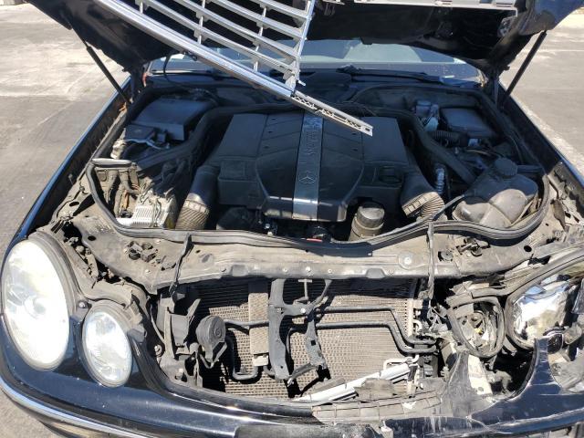 WDBUF65J44A408746 - 2004 MERCEDES-BENZ E 320 黑色 照片 11