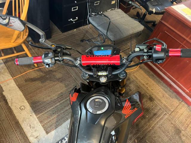 MLHJC7517L5205129 - 2020 HONDA GROM 125 TWO TONE photo 9