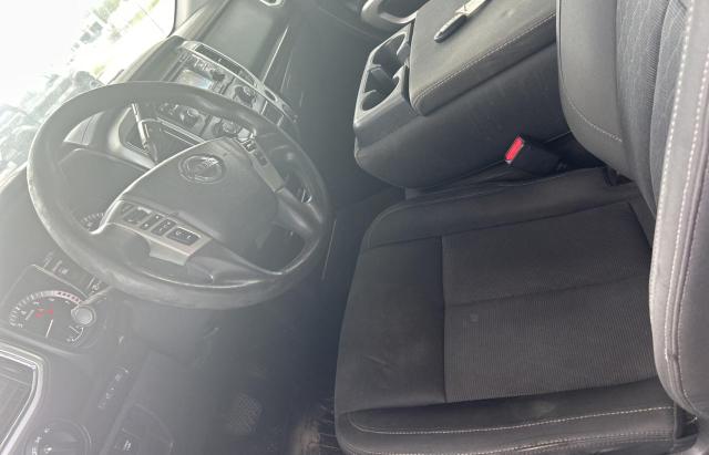 1N6AA1C8XJN508230 - 2018 NISSAN TITAN S 白色 照片 13