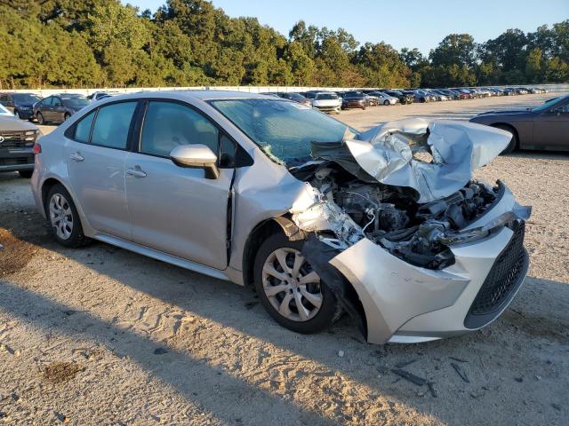 5YFEPMAE3NP383559 - 2022 TOYOTA COROLLA LE ვერცხლისფერი ფოტო 4