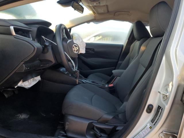 5YFEPMAE3NP383559 - 2022 TOYOTA COROLLA LE ვერცხლისფერი ფოტო 7