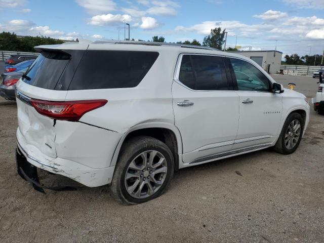 1GNERKKW7KJ168456 - 2019 CHEVROLET TRAVERSE PREMIER WHITE photo 3