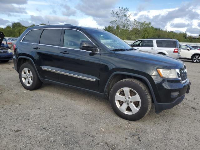 1C4RJFAT1DC574630 - 2013 JEEP GRAND CHER LAREDO შავი ფოტო 4