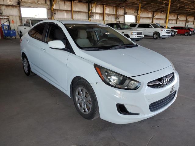 KMHCT4AE6DU479900 - 2013 HYUNDAI ACCENT GLS WHITE photo 4