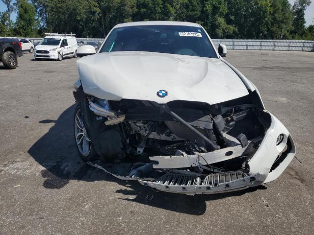 5UXXW3C55J0T80832 - 2018 BMW X4 XDRIVE28I WHITE photo 5