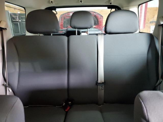 1FMCU9C74CKB13856 - 2012 FORD ESCAPE XLS WHITE photo 10