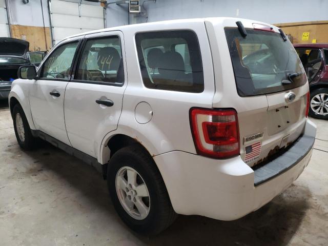 1FMCU9C74CKB13856 - 2012 FORD ESCAPE XLS WHITE photo 2