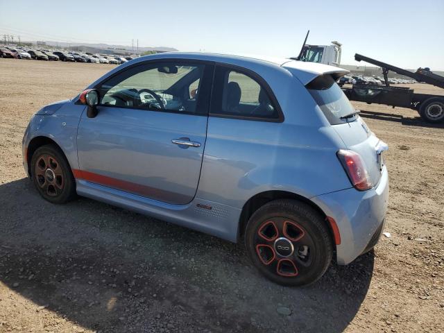 3C3CFFGE2FT527229 - 2015 FIAT 500 ELECTRIC BLUE photo 2