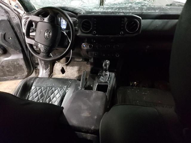 3TMCZ5AN9PM649085 - 2023 TOYOTA TACOMA DOUBLE CAB 银色 照片 8