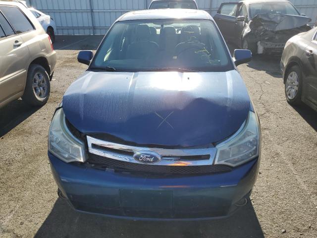 1FAHP36N79W236955 - 2009 FORD FOCUS SES BLUE photo 5