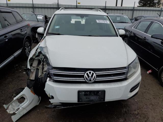 WVGRV7AX8HK028749 - 2017 VOLKSWAGEN TIGUAN WOLFSBURG WHITE photo 5