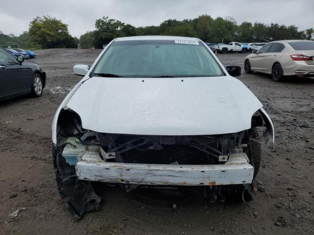 3FAFP07146R199492 - 2006 FORD FUSION SE WHITE photo 5