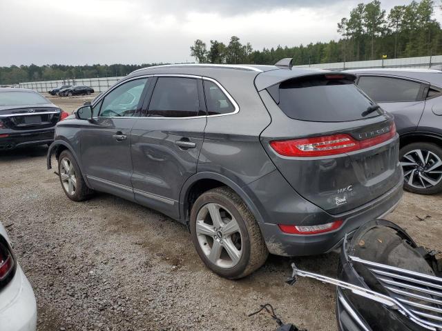 5LMCJ1D99JUL13768 - 2018 LINCOLN MKC PREMIERE GRAY photo 2