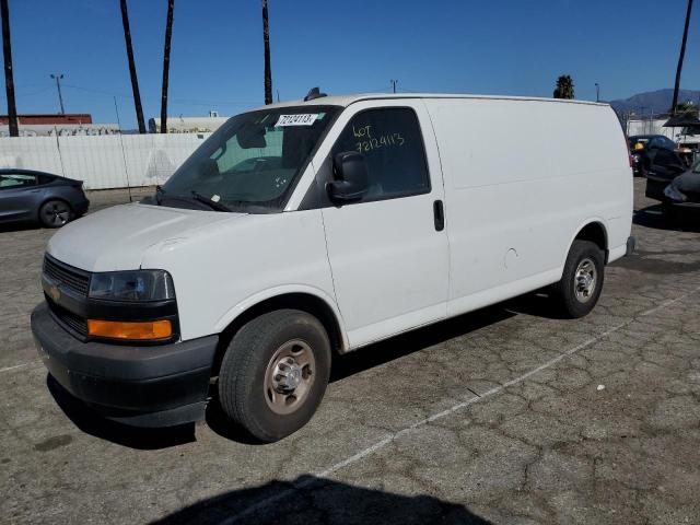 1GCWGAFP6J1319494 - 2018 CHEVROLET EXPRESS WHITE photo 1