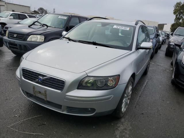 YV1MW390X62181393 - 2006 VOLVO V50 2.4I SILVER photo 1