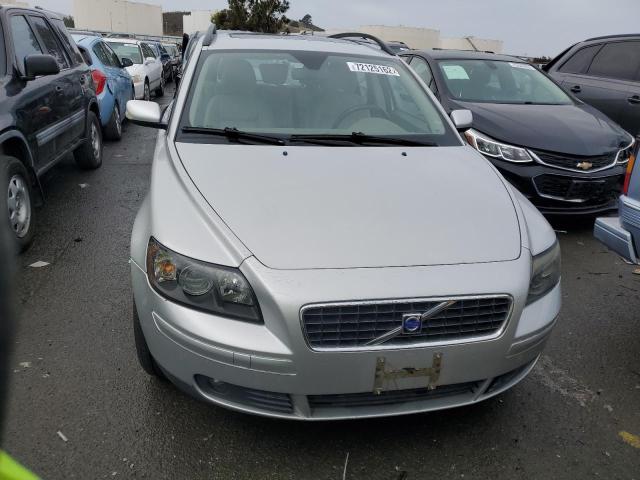 YV1MW390X62181393 - 2006 VOLVO V50 2.4I SILVER photo 5