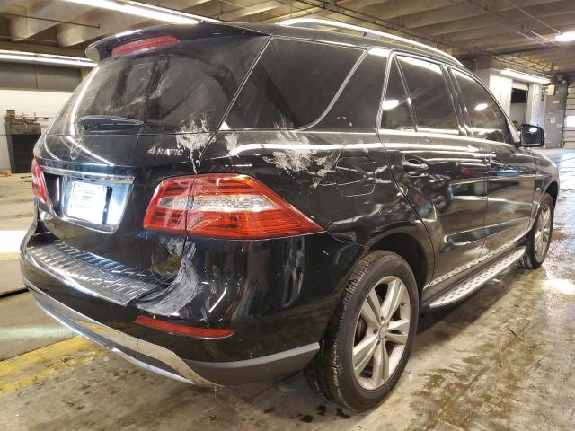 4JGDA5HBXCA051758 - 2012 MERCEDES-BENZ ML 350 4MATIC BLACK photo 3