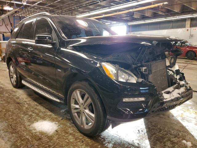 4JGDA5HBXCA051758 - 2012 MERCEDES-BENZ ML 350 4MATIC BLACK photo 4