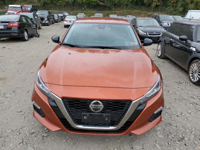 1N4BL4CW0MN330257 - 2021 NISSAN ALTIMA SR ORANGE photo 5