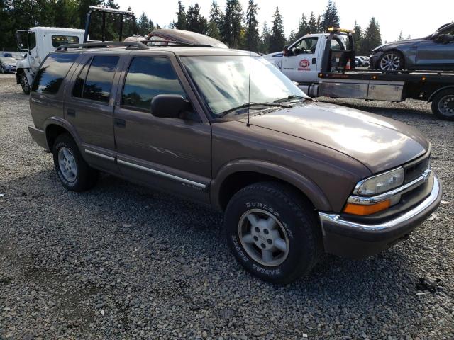 1GNDT13W7Y2195911 - 2000 CHEVROLET BLAZER BROWN photo 4