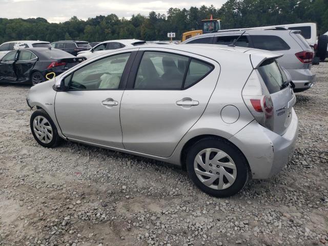 JTDKDTB30C1527539 - 2012 TOYOTA PRIUS C SILVER photo 2