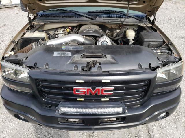 2GTEK13T251160372 - 2005 GMC NEW SIERRA K1500 GOLD photo 11