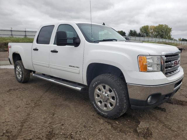 1GT120CG6CF219490 - 2012 GMC SIERRA K2500 SLE WHITE photo 4