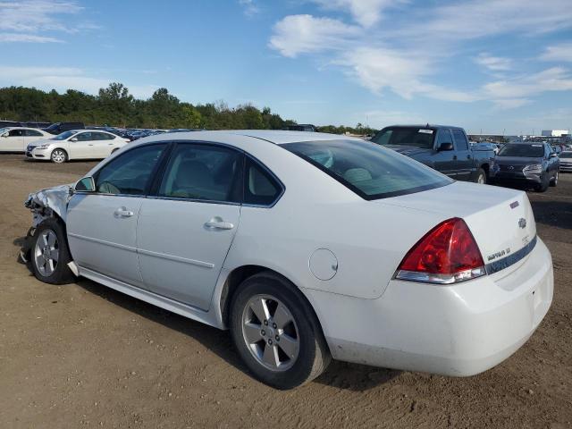 2G1WB5EK7A1190437 - 2010 CHEVROLET IMPALA LT WHITE photo 2