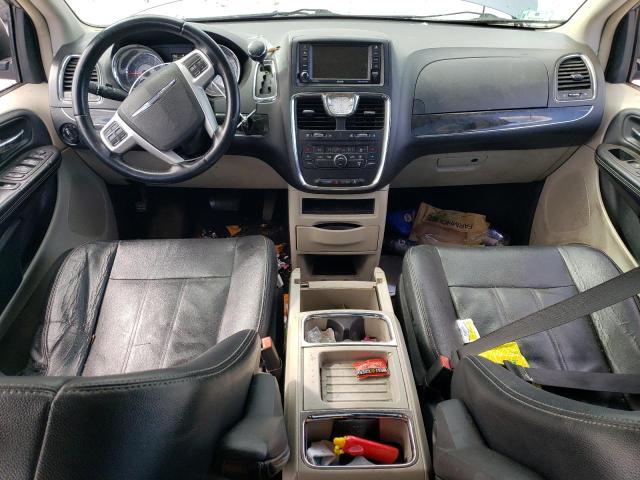 2C4RC1BGXER218233 - 2014 CHRYSLER TOWN & COU TOURING SILVER photo 8