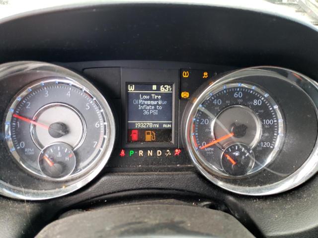 2C4RC1BGXER218233 - 2014 CHRYSLER TOWN & COU TOURING SILVER photo 9