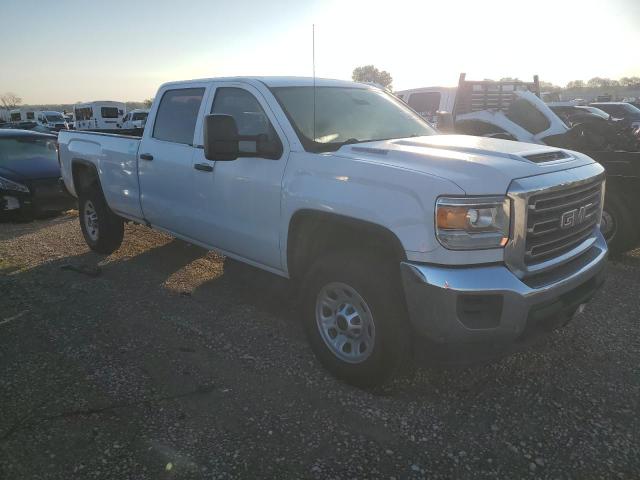 1GT41VEY2JF266998 - 2018 GMC SIERRA C3500 WHITE photo 4