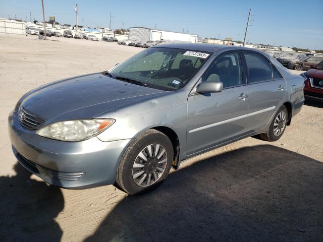 4T1BE32K45U632683 - 2005 TOYOTA CAMRY LE SILVER photo 1