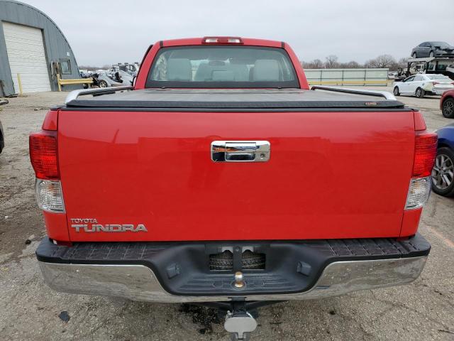 5TFRM5F10BX033681 - 2011 TOYOTA TUNDRA DOUBLE CAB SR5 RED photo 6