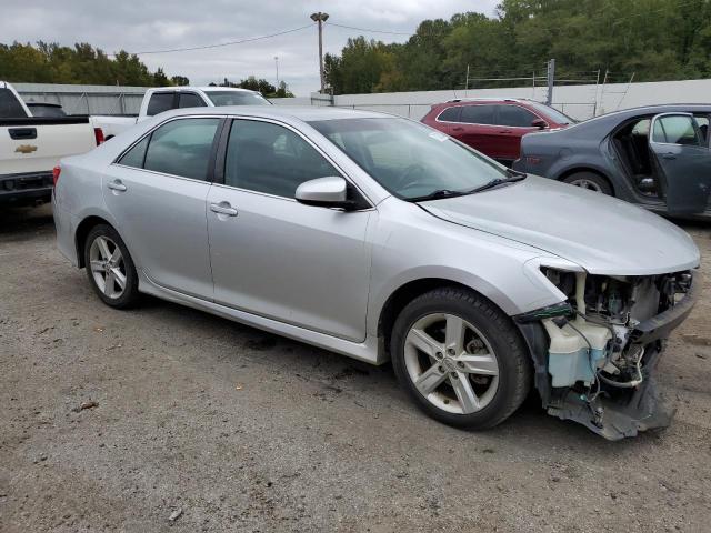 4T1BF1FK3DU244550 - 2013 TOYOTA CAMRY L SILVER photo 4