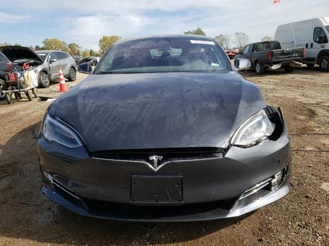 5YJSA1E25JF267918 - 2018 TESLA MODEL S GRAY photo 5