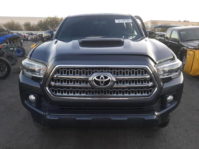 3TMAZ5CN7HM028143 - 2017 TOYOTA TACOMA DOUBLE CAB გრაფიტი ფოტო 5