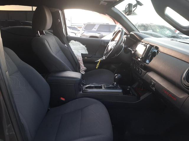 3TMAZ5CN7HM028143 - 2017 TOYOTA TACOMA DOUBLE CAB გრაფიტი ფოტო 7