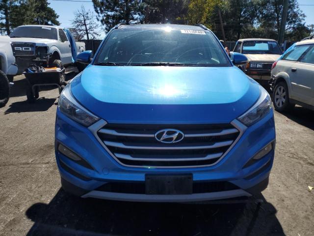 KM8J3CA21JU733483 - 2018 HYUNDAI TUCSON VALUE BLUE photo 5