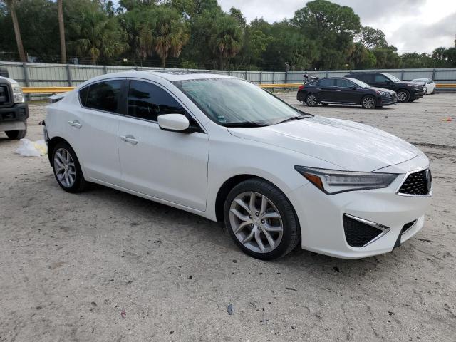 19UDE2F37KA013925 - 2019 ACURA ILX WHITE photo 4